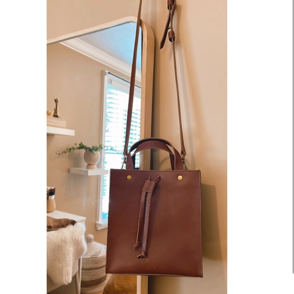 Madewell Handbags - Madewell Leather Bag
